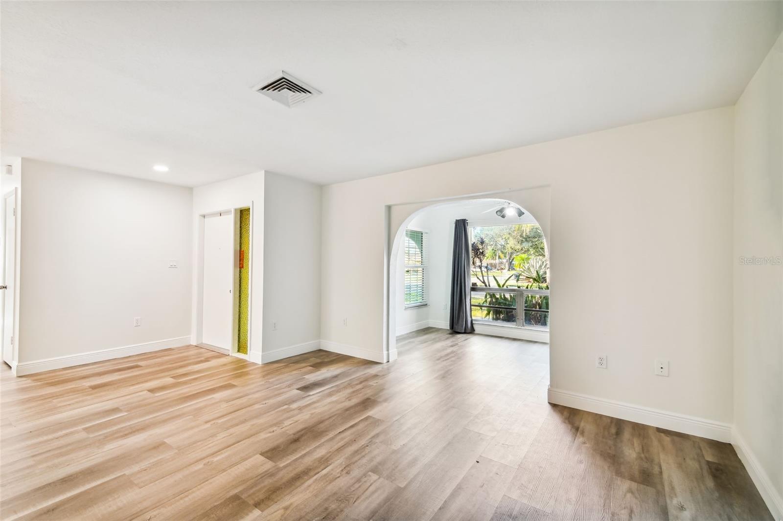 Image 9 of 55 For 3165 Woodmont Drive