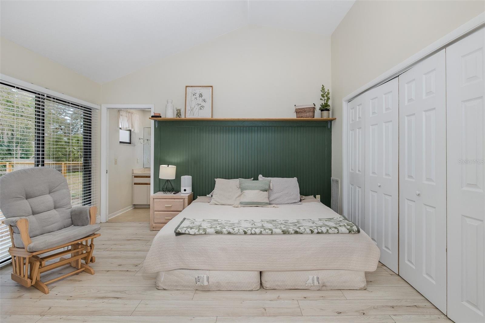 Image 17 of 35 For 724 Virginia Avenue