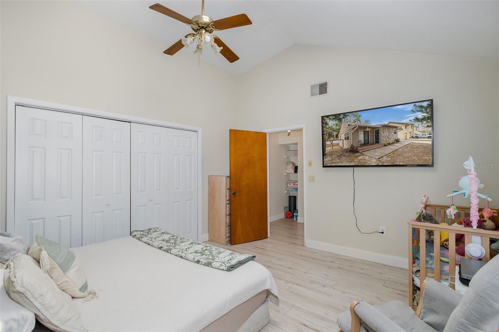 Image 19 of 35 For 724 Virginia Avenue