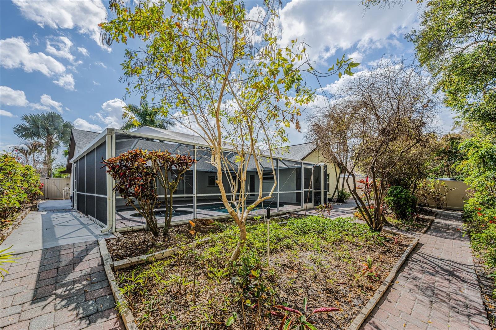 Image 60 of 79 For 12038 Stone Crossing Circle