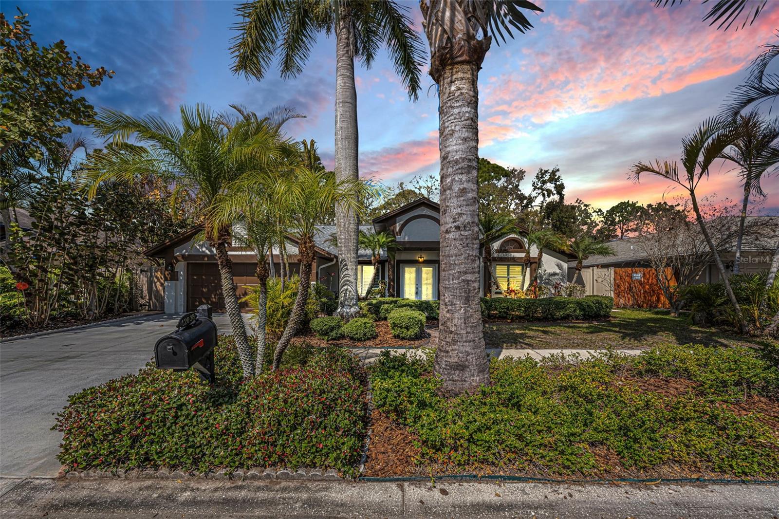 Image 8 of 79 For 12038 Stone Crossing Circle