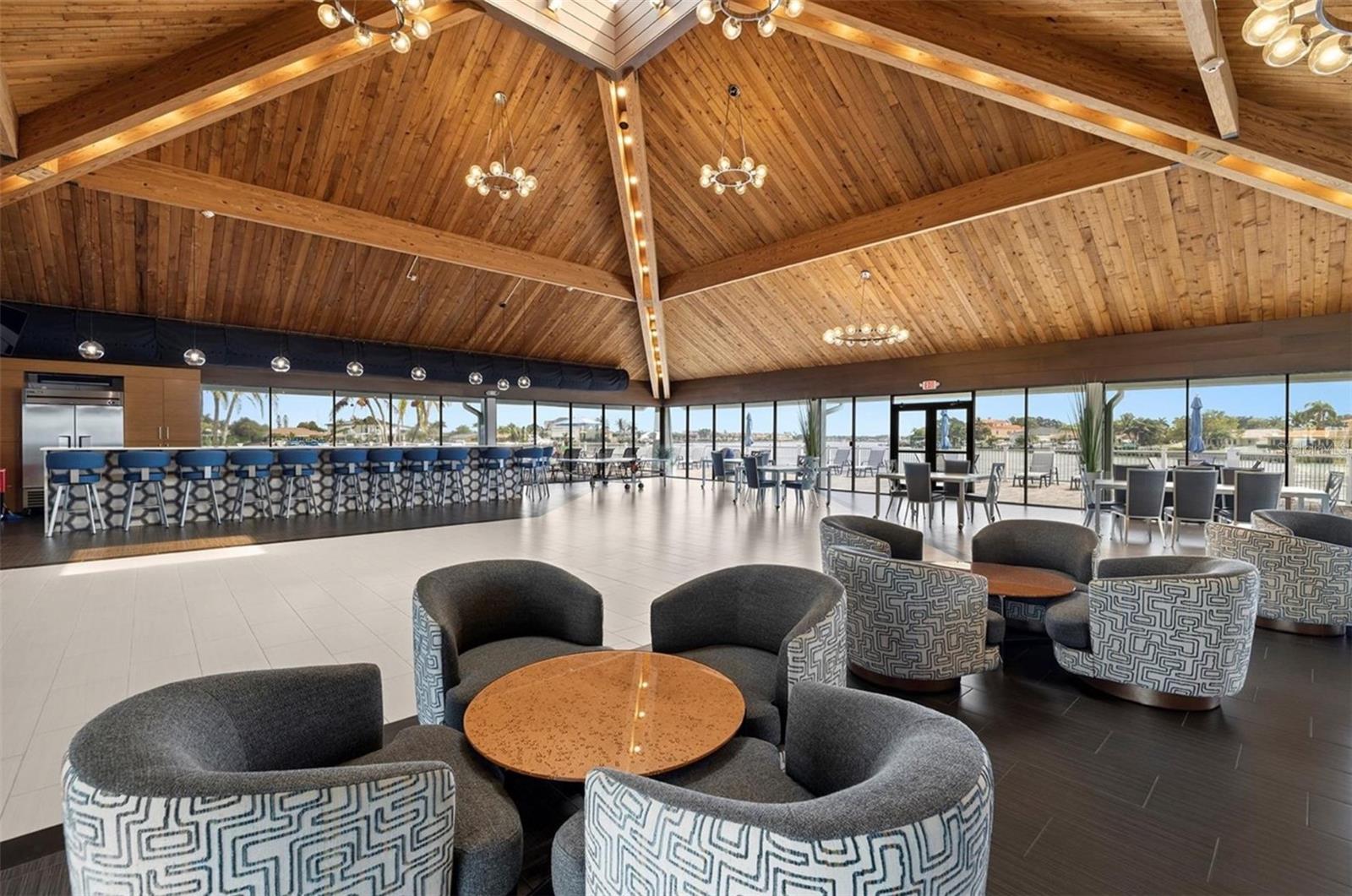 Listing photo id 32 for 9425 Blind Pass Road 1006