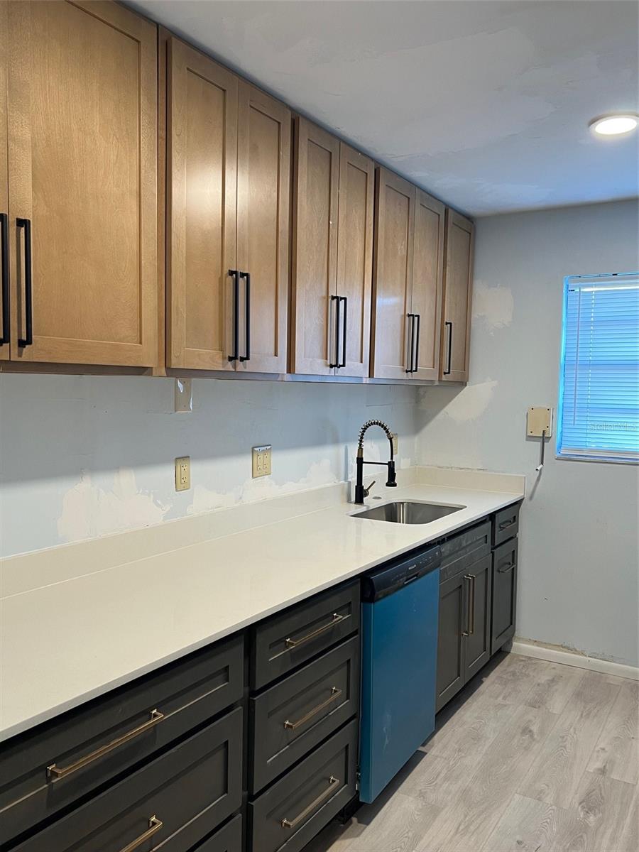 Image 10 of 23 For 7951 58th Avenue N 207