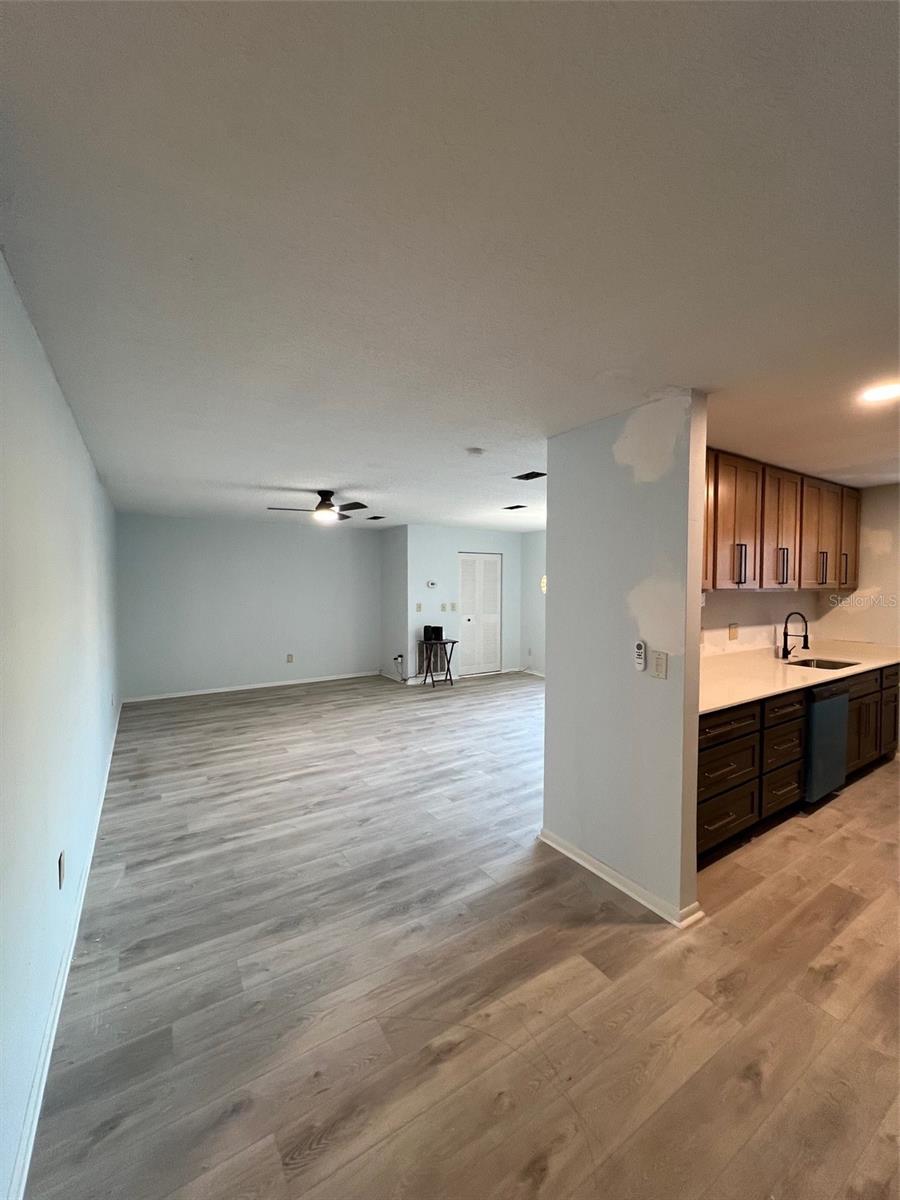 Image 7 of 23 For 7951 58th Avenue N 207