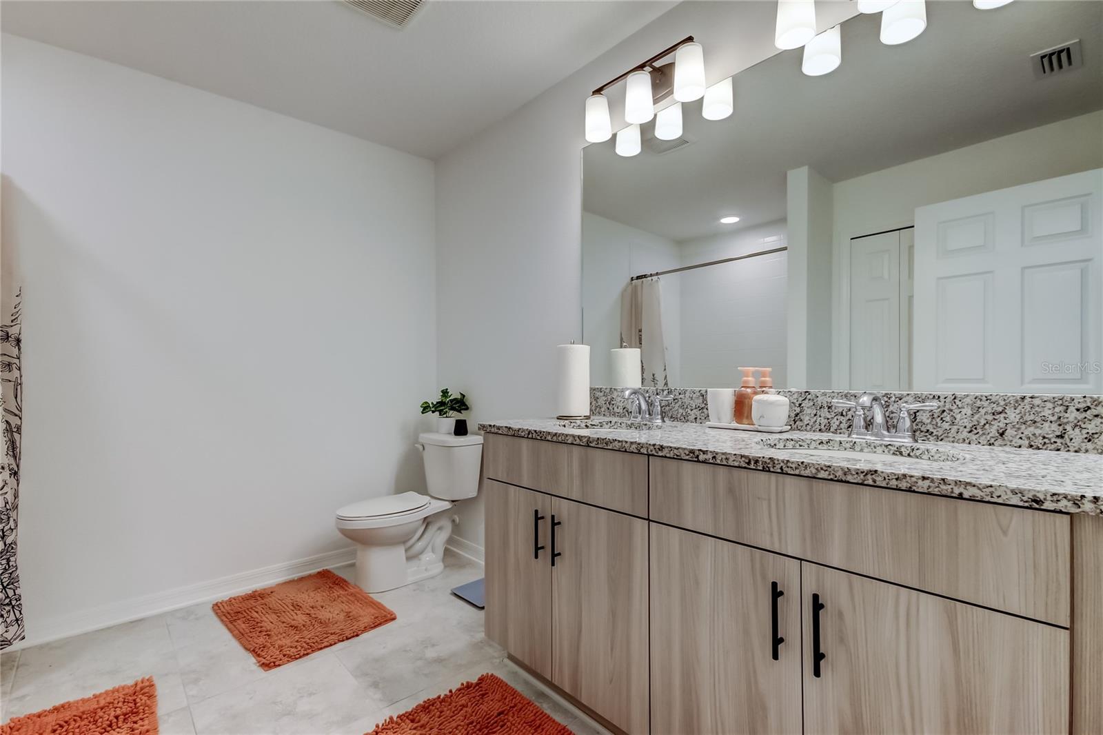 Image 22 of 30 For 5828 Timberdale Avenue