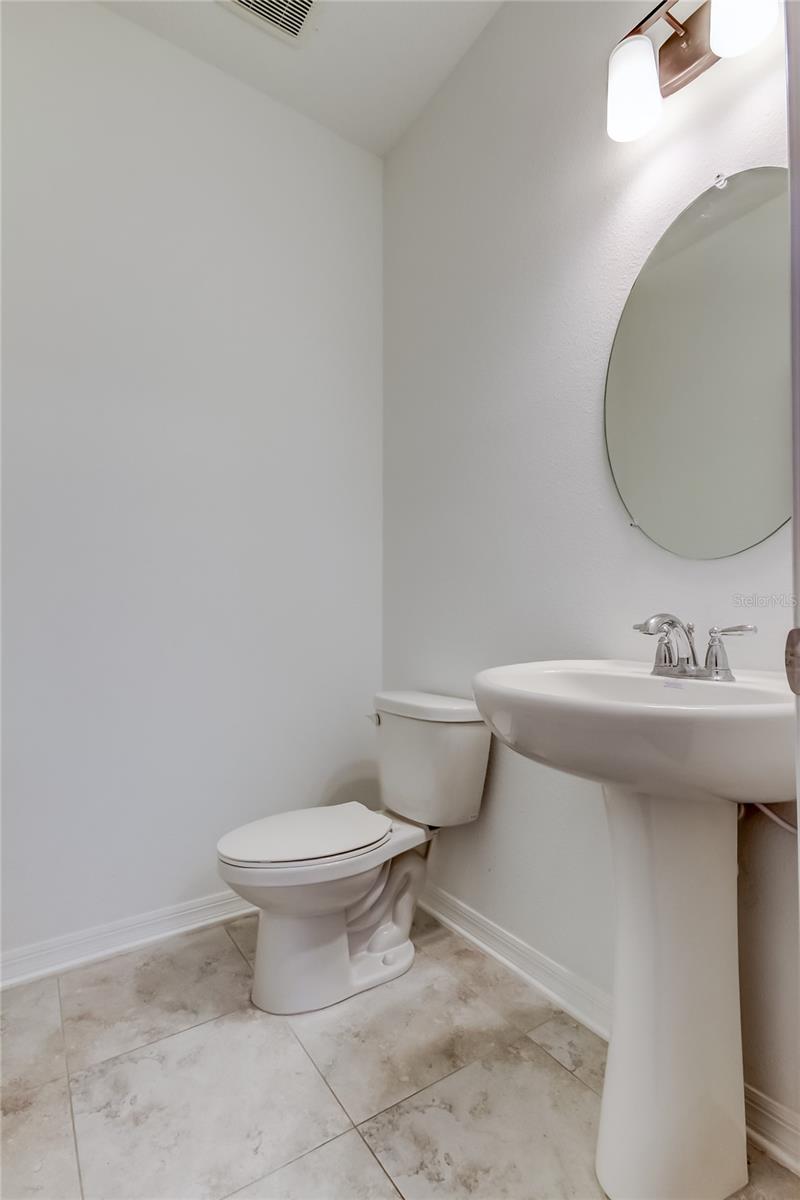 Image 6 of 30 For 5828 Timberdale Avenue