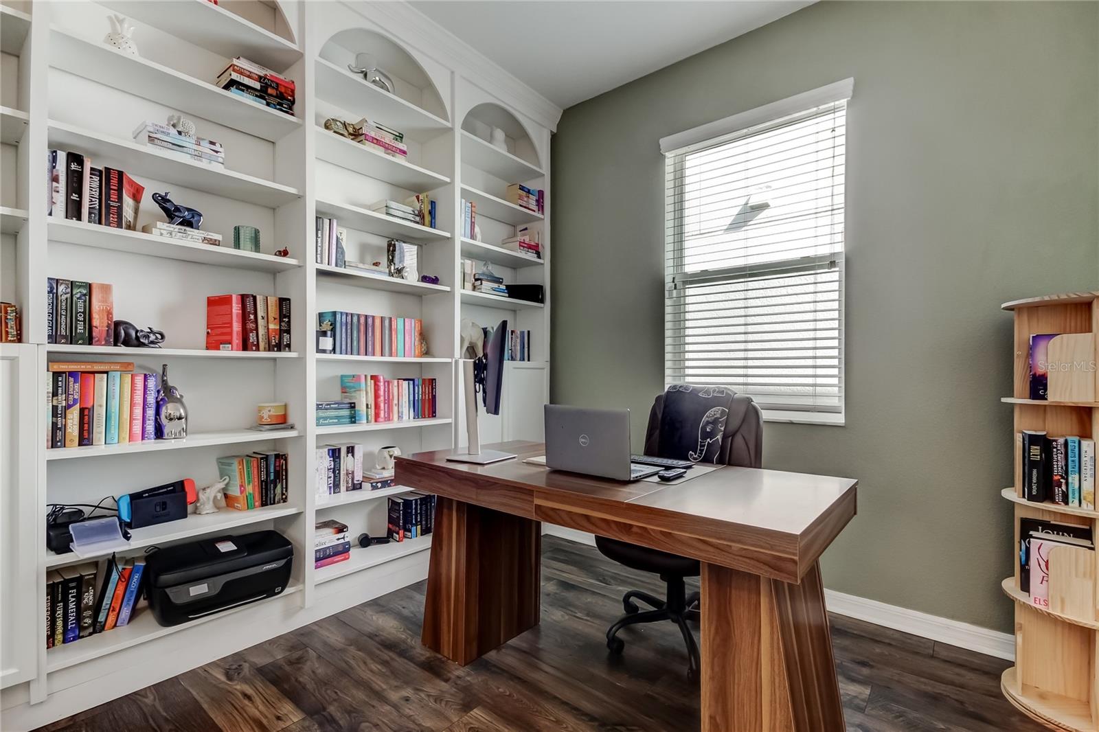 Image 9 of 30 For 5828 Timberdale Avenue