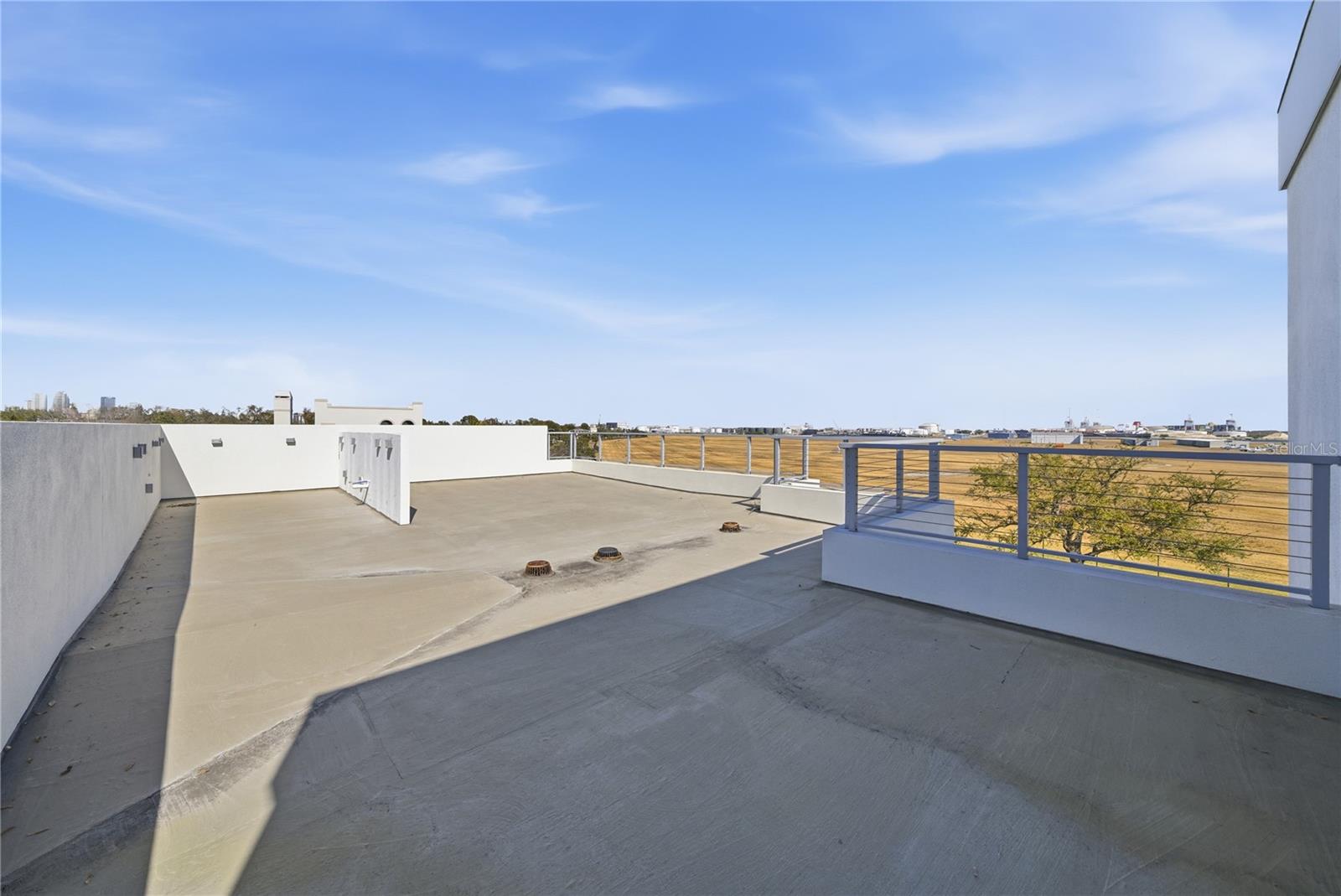 Image 65 of 72 For 814 Davis Boulevard