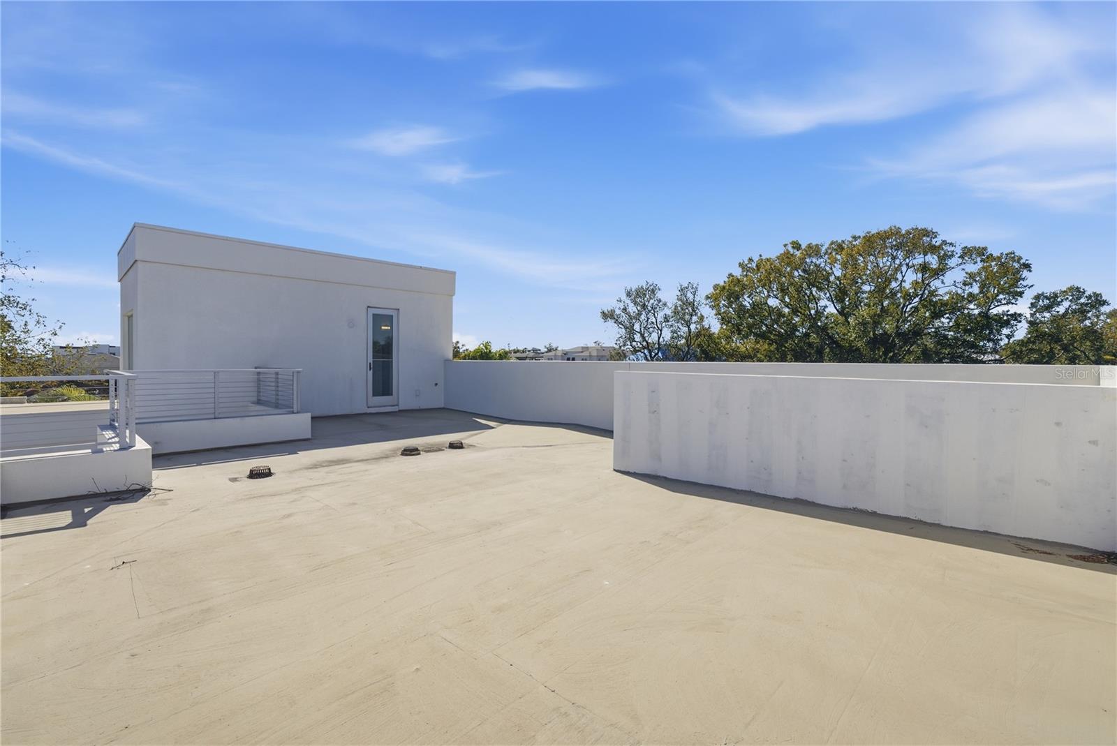 Image 68 of 72 For 814 Davis Boulevard