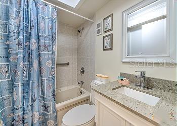 Image 16 of 22 For 1510 Gulf Boulevard 101