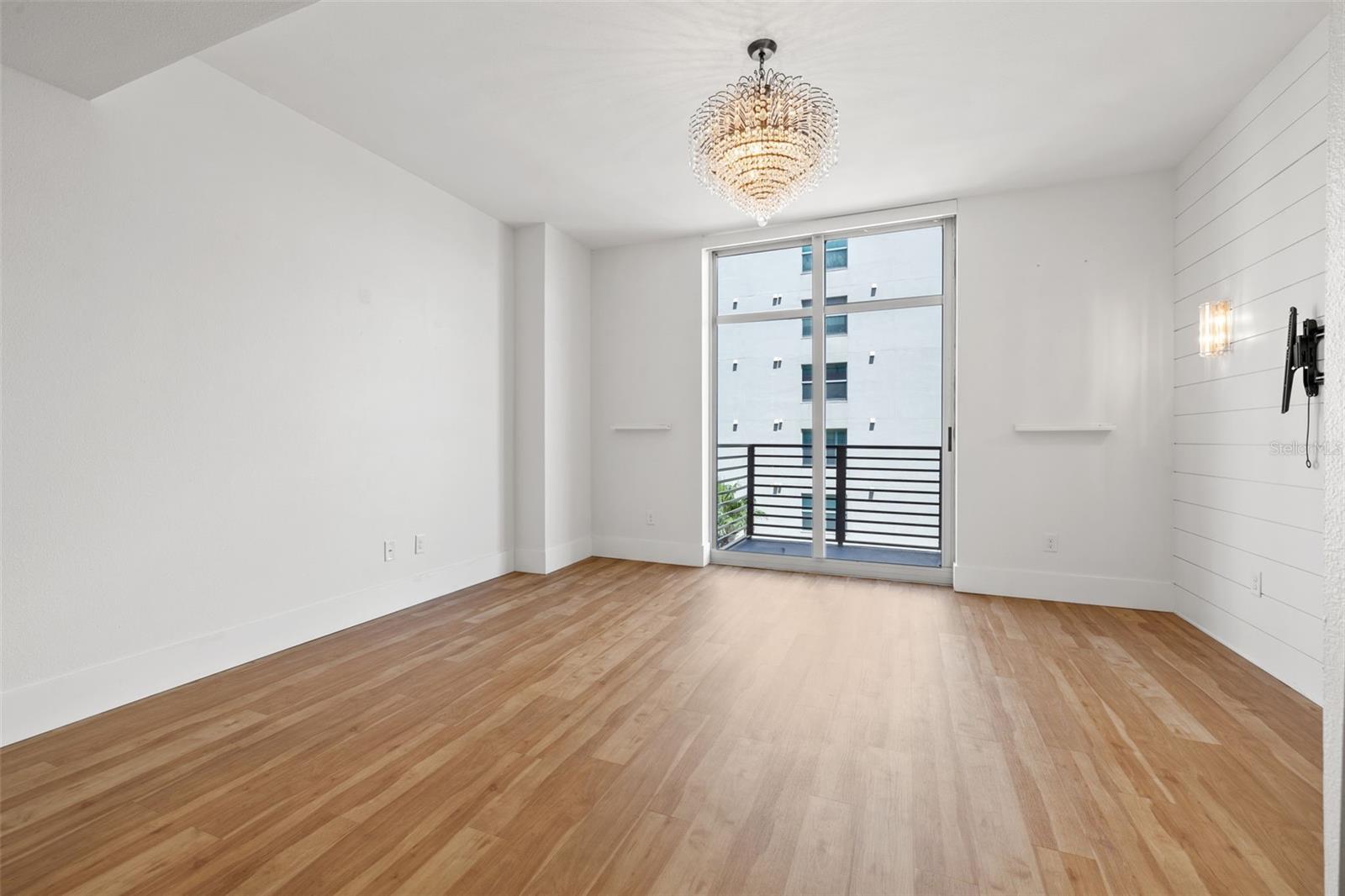 Image 13 of 40 For 1208 Kennedy Boulevard 520