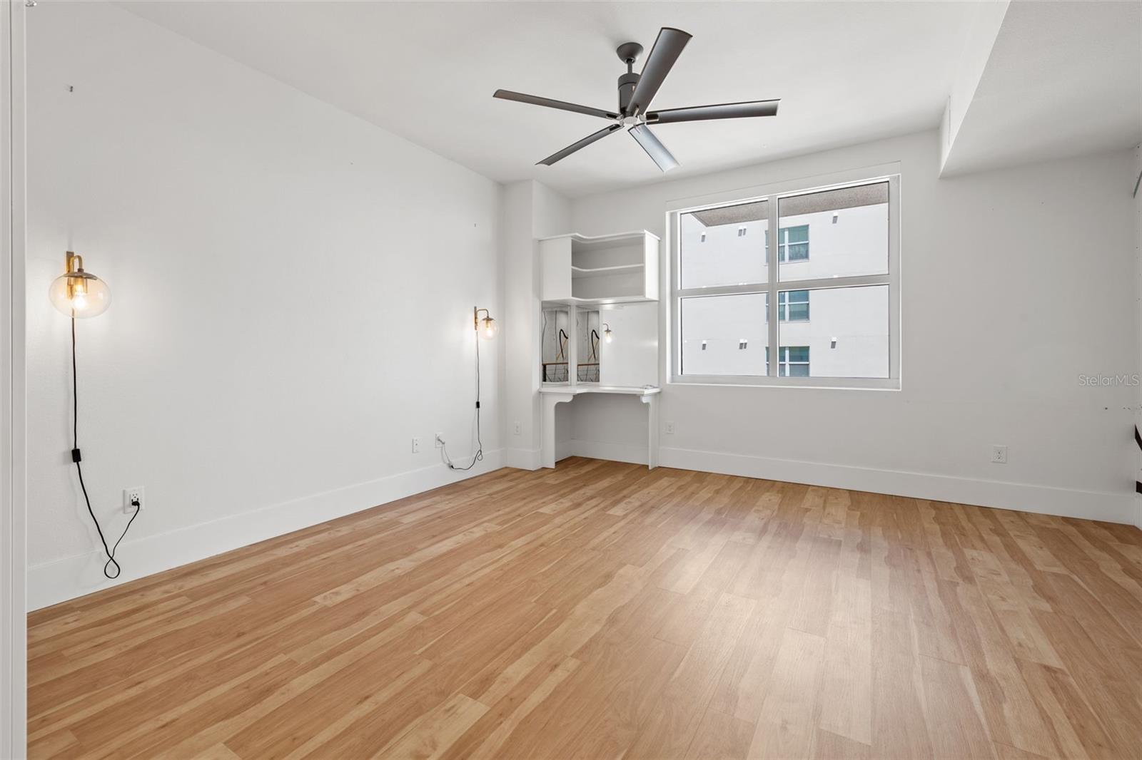 Image 19 of 40 For 1208 Kennedy Boulevard 520