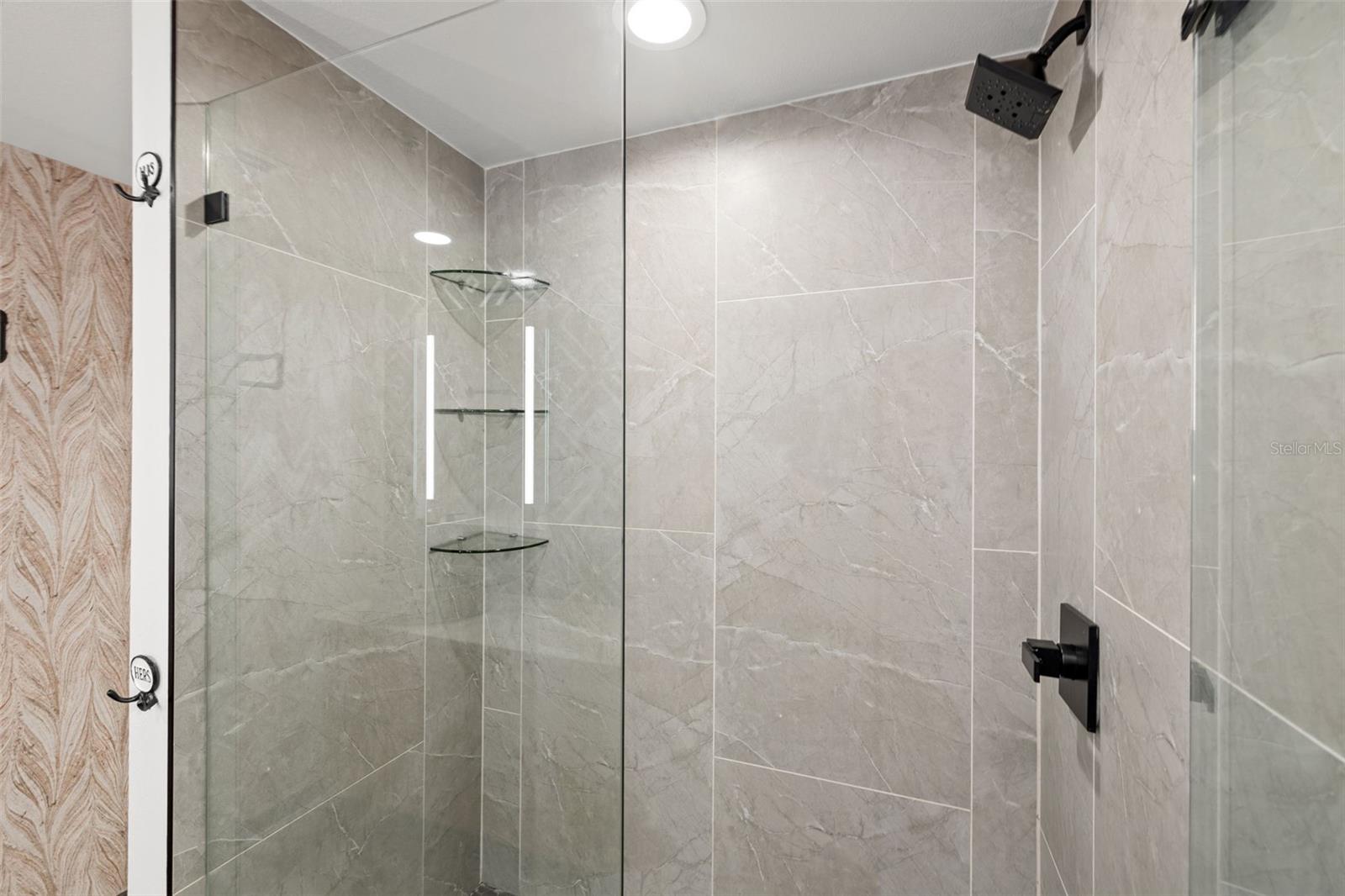 Image 22 of 40 For 1208 Kennedy Boulevard 520