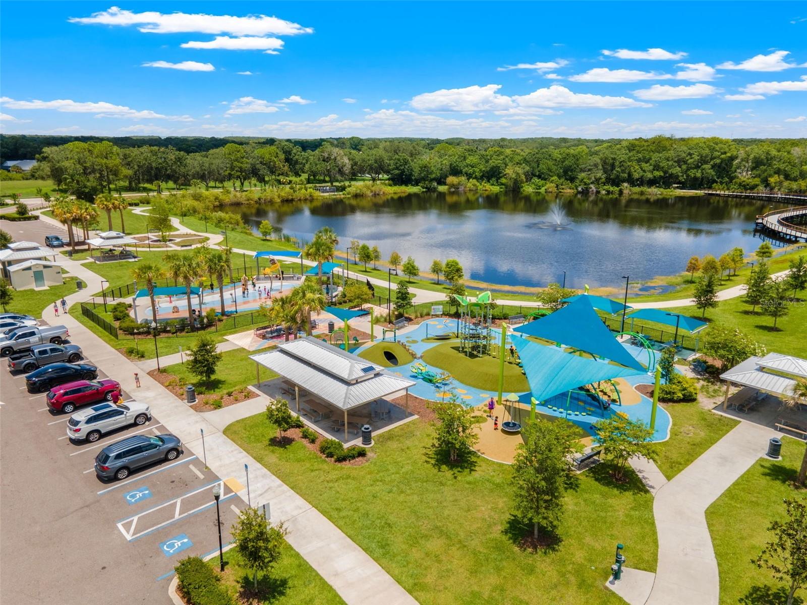 Image 23 of 27 For 4705 Foxshire Circle