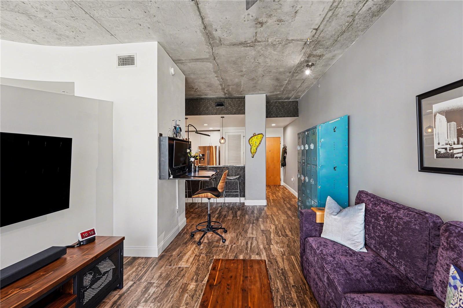 Image 11 of 47 For 777 Ashley Drive 2709