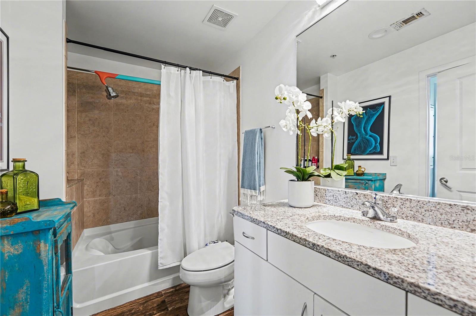 Image 16 of 47 For 777 Ashley Drive 2709