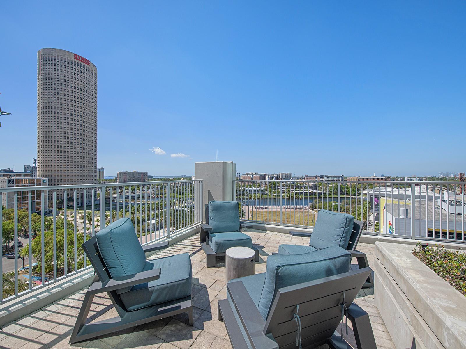 Image 29 of 47 For 777 Ashley Drive 2709