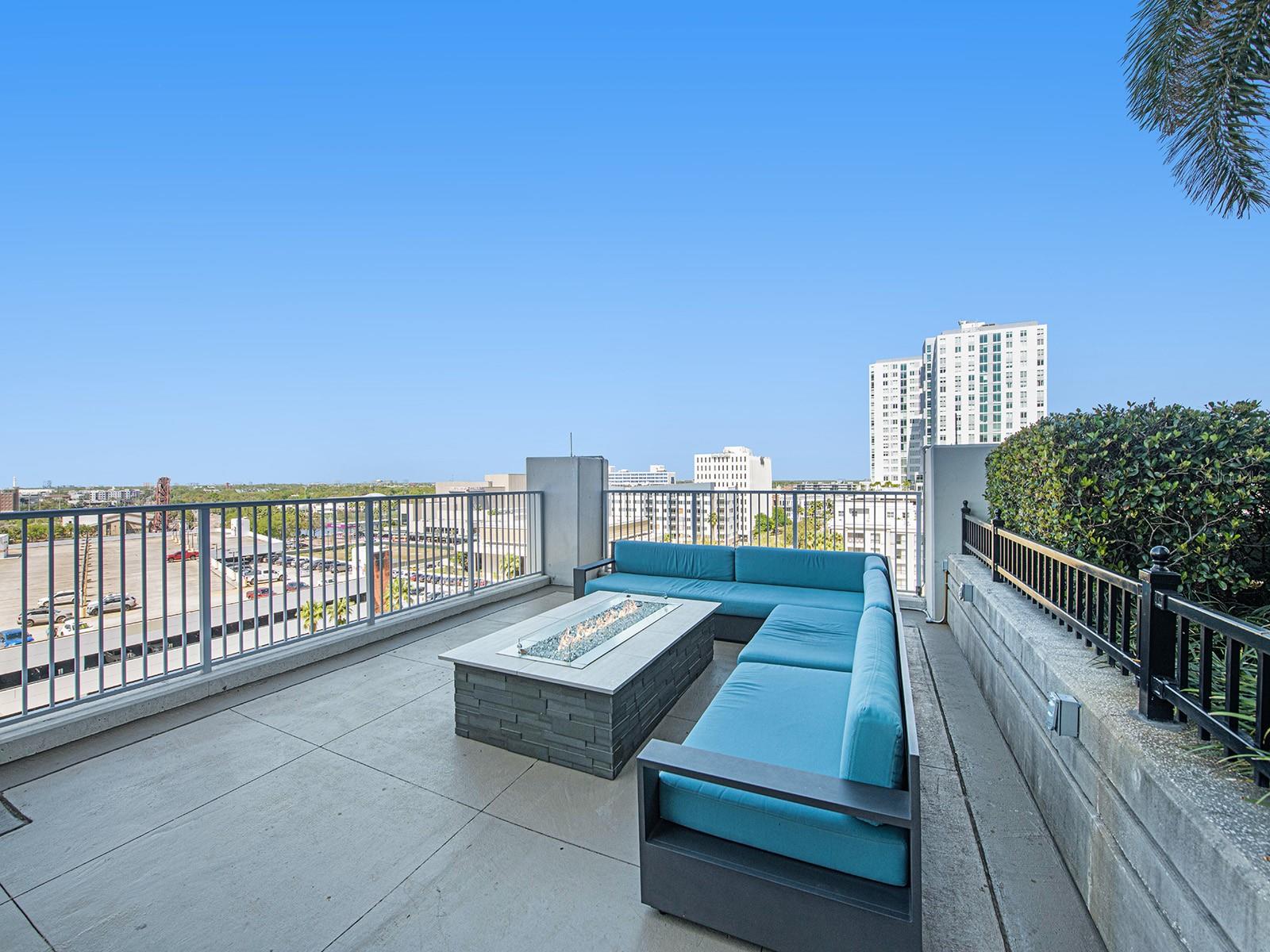 Image 37 of 47 For 777 Ashley Drive 2709