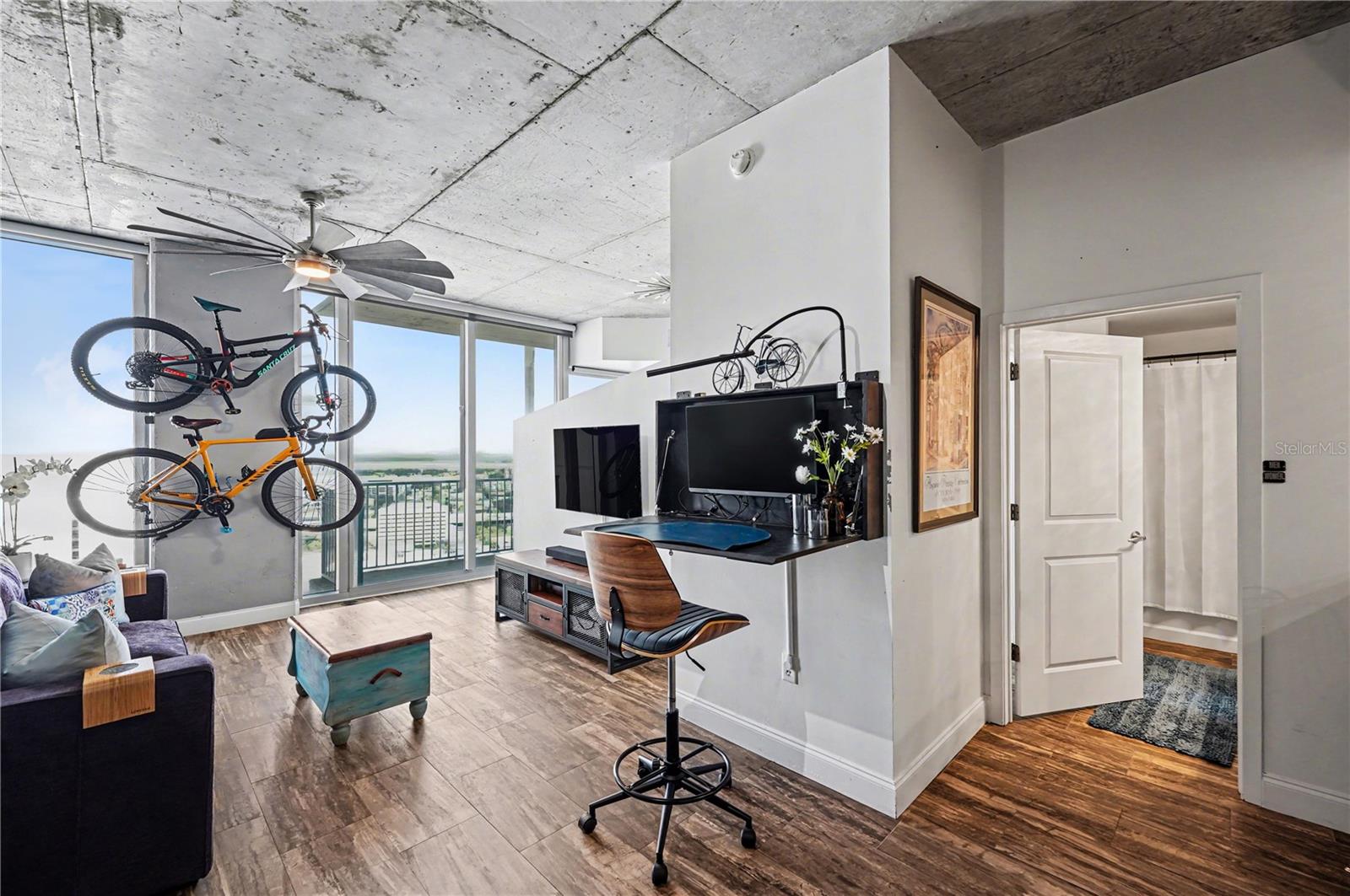 Image 6 of 47 For 777 Ashley Drive 2709