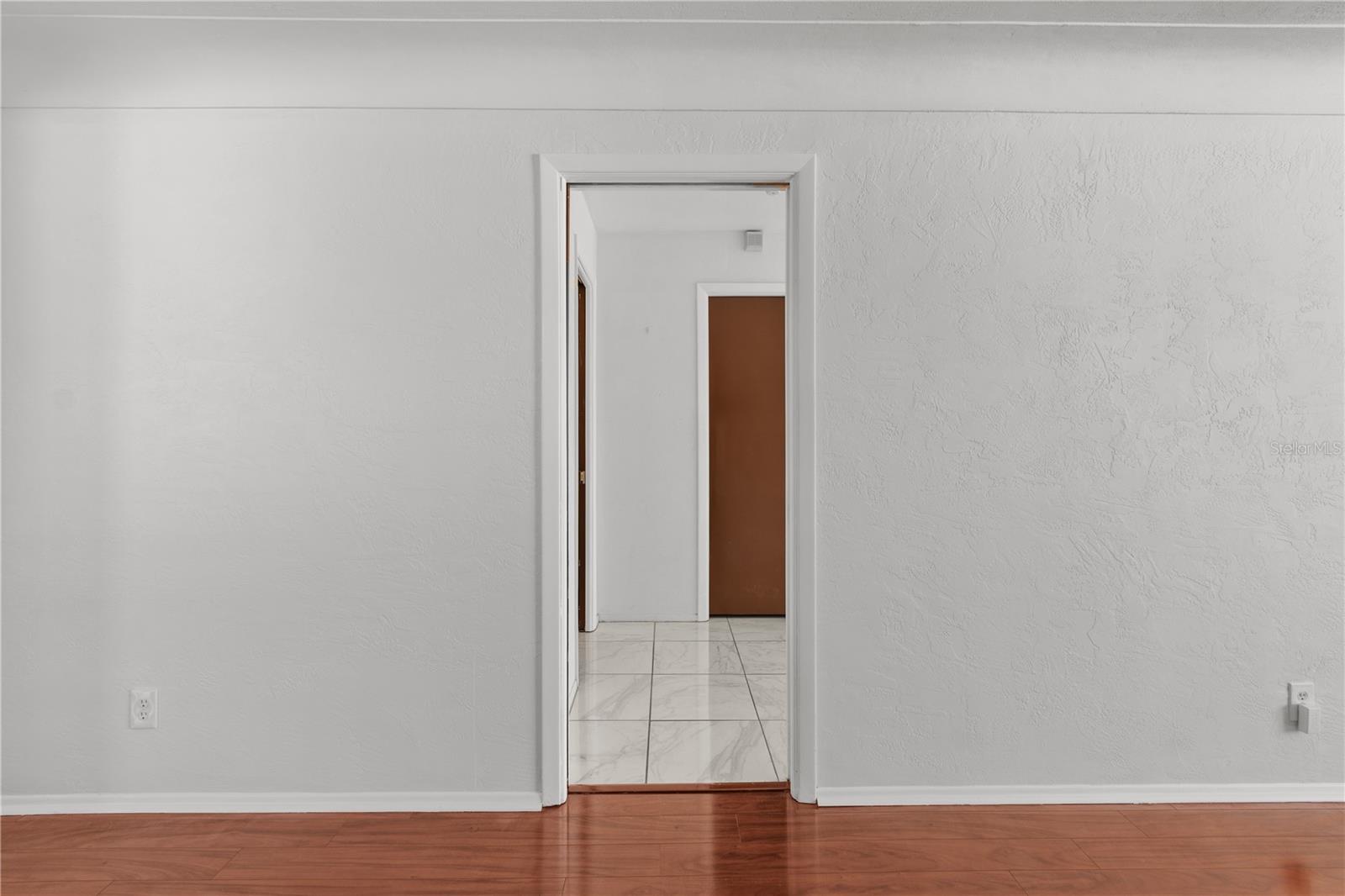 Image 26 of 57 For 13565 86th Avenue