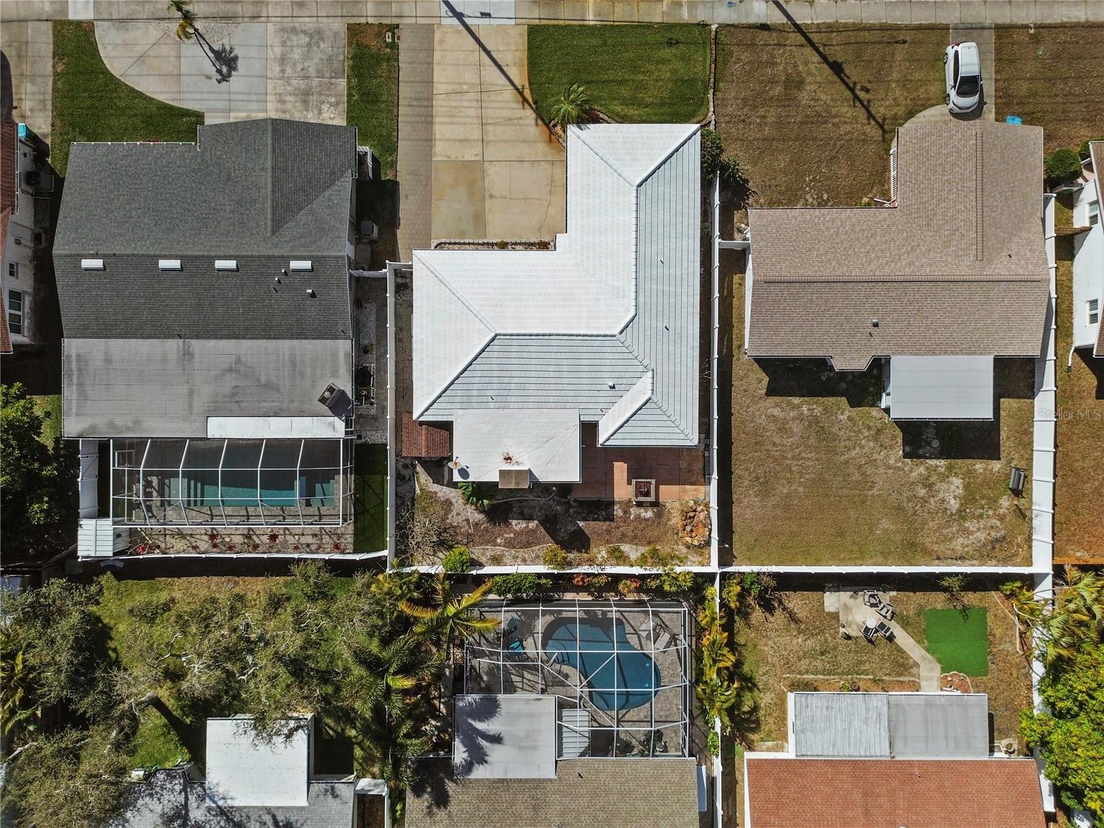 Image 3 of 57 For 13565 86th Avenue