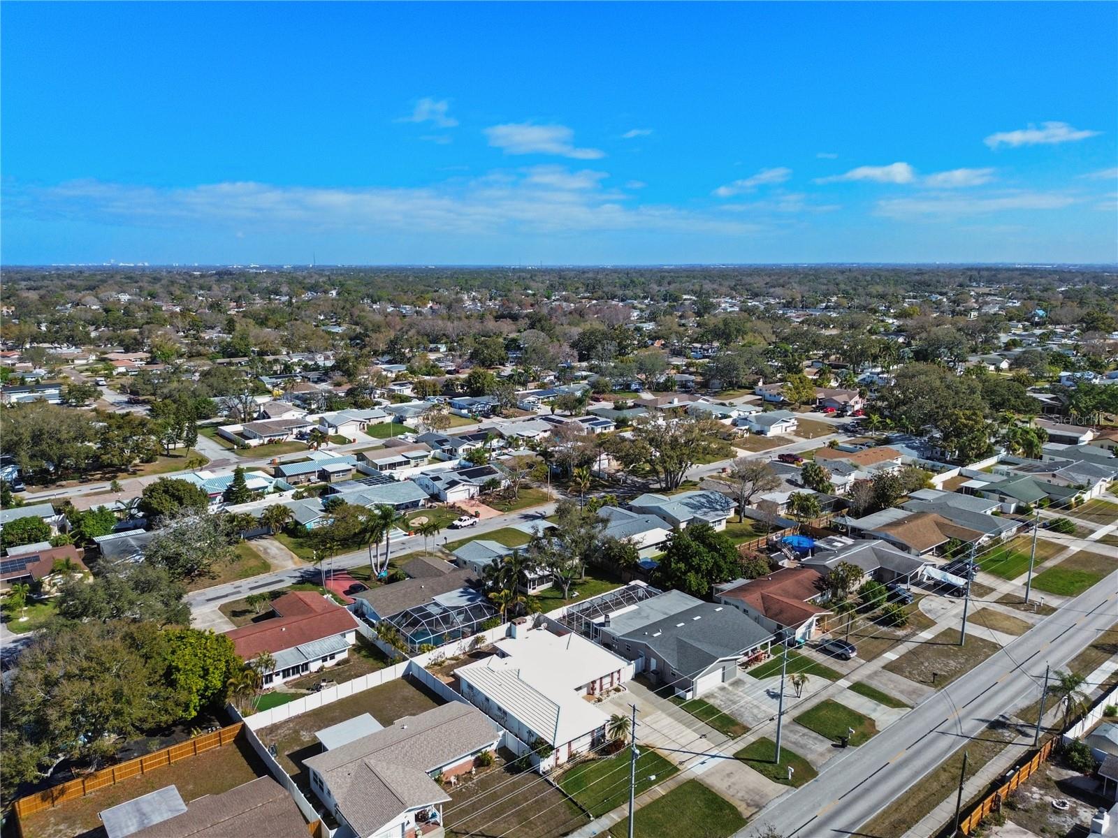 Image 5 of 57 For 13565 86th Avenue