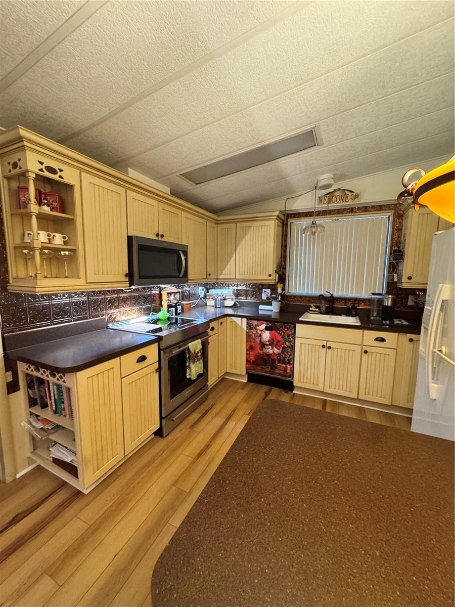 Image 9 of 17 For 34335 Timberland Boulevard