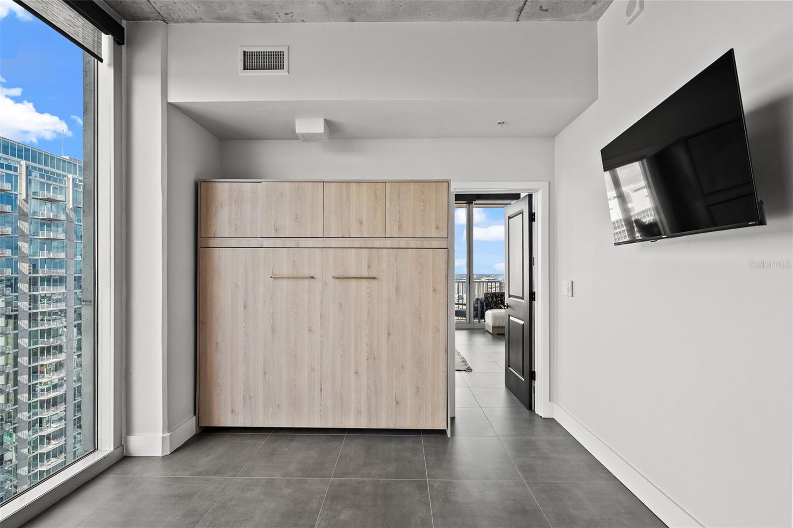 Image 30 of 72 For 777 Ashley Drive 3013