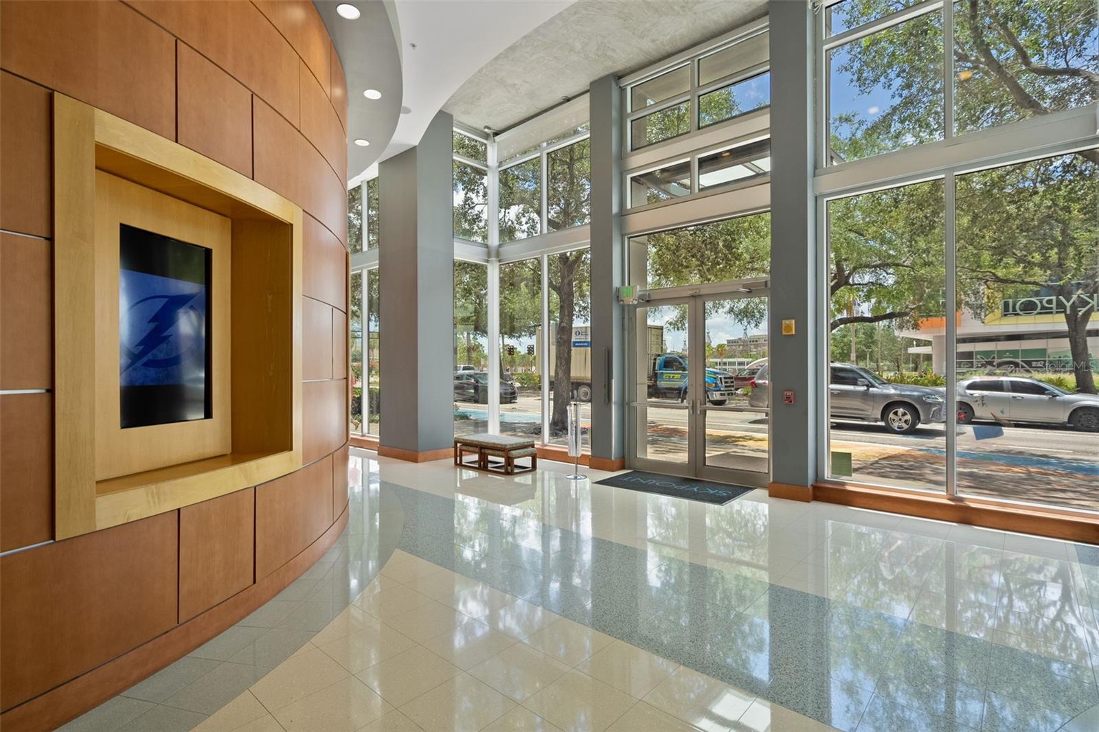 Image 43 of 72 For 777 Ashley Drive 3013