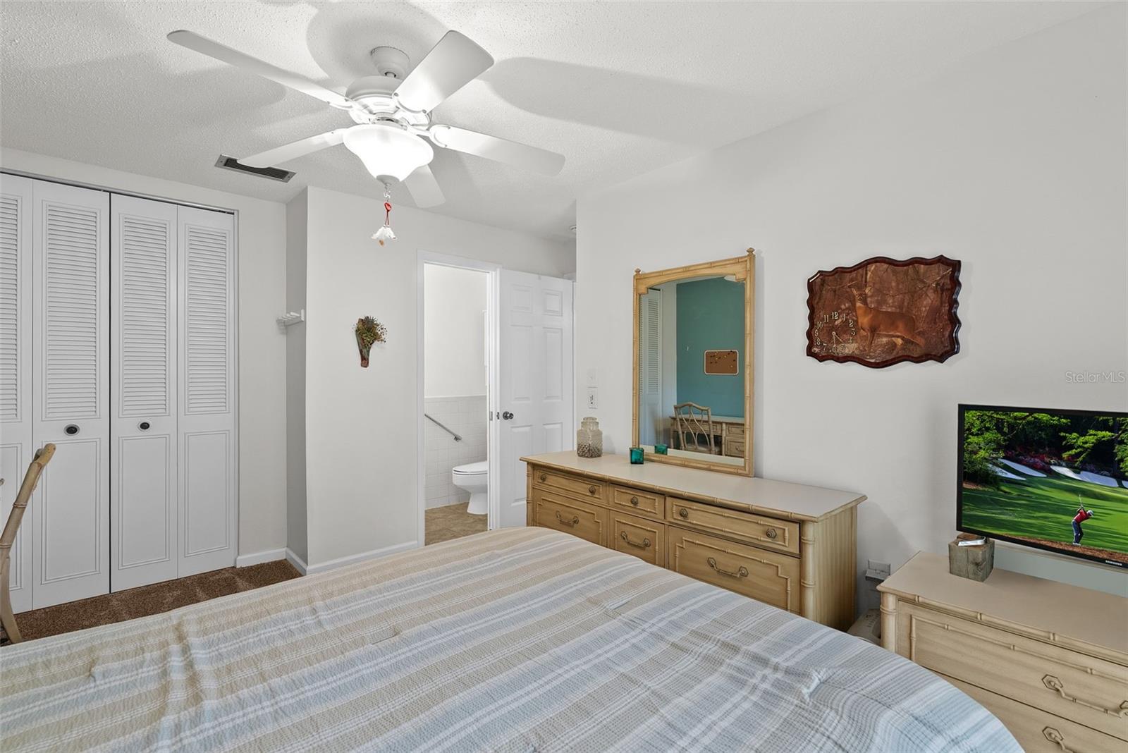 Image 17 of 52 For 2700 Bayshore Boulevard 4106