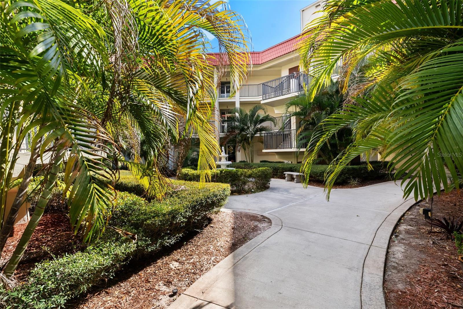 Image 2 of 52 For 2700 Bayshore Boulevard 4106