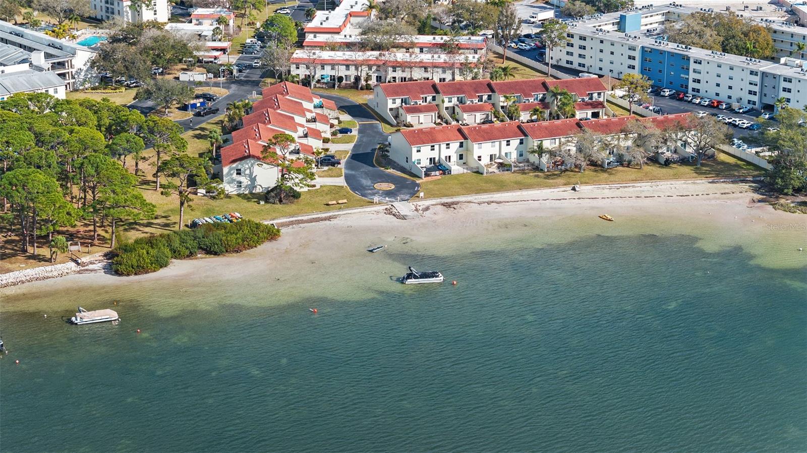 Image 29 of 52 For 2700 Bayshore Boulevard 4106