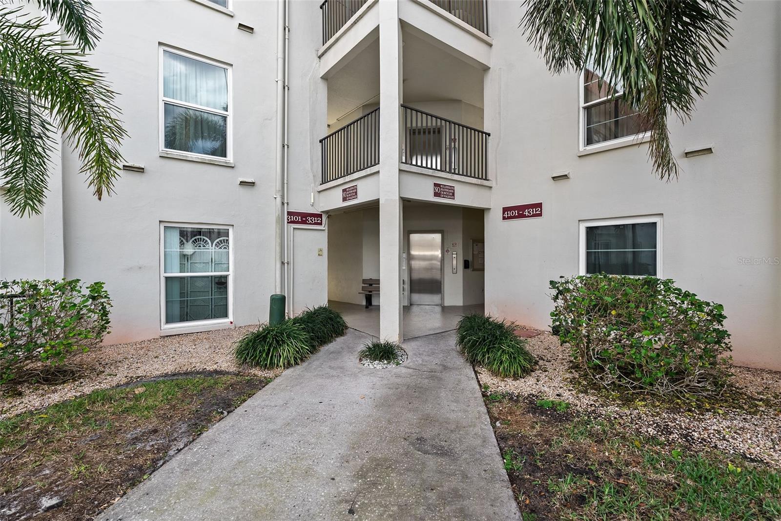 Image 4 of 52 For 2700 Bayshore Boulevard 4106