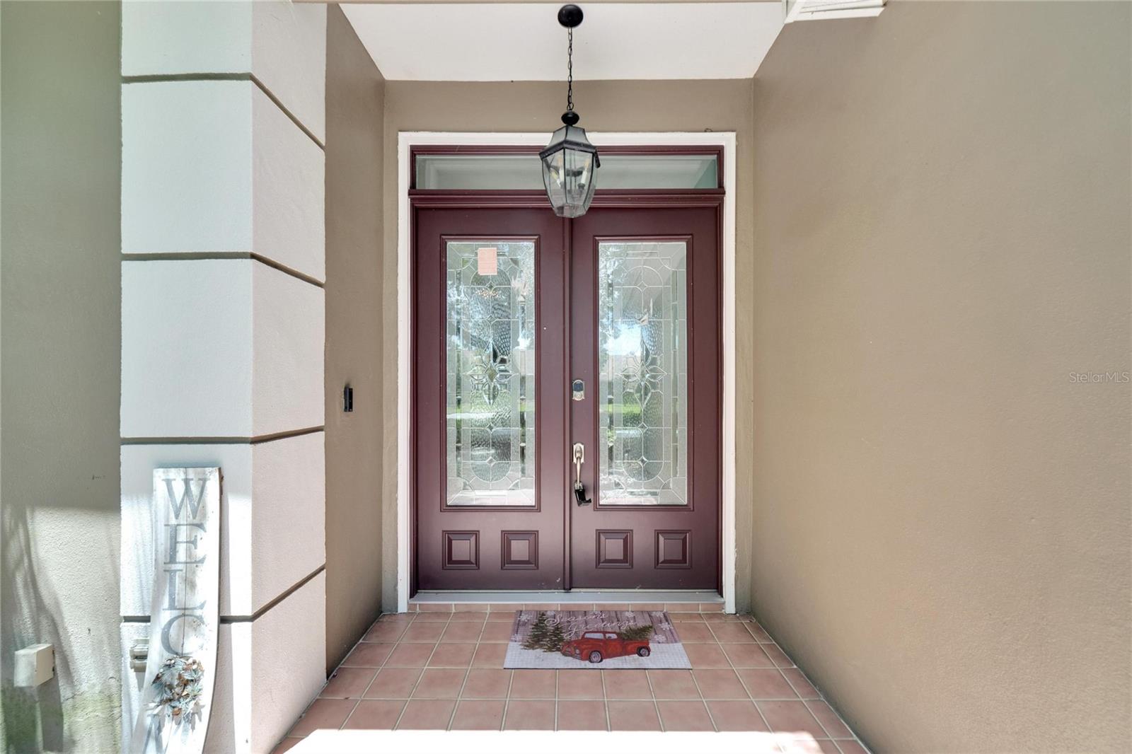 Image 17 of 59 For 18006 Clear Lake Dr