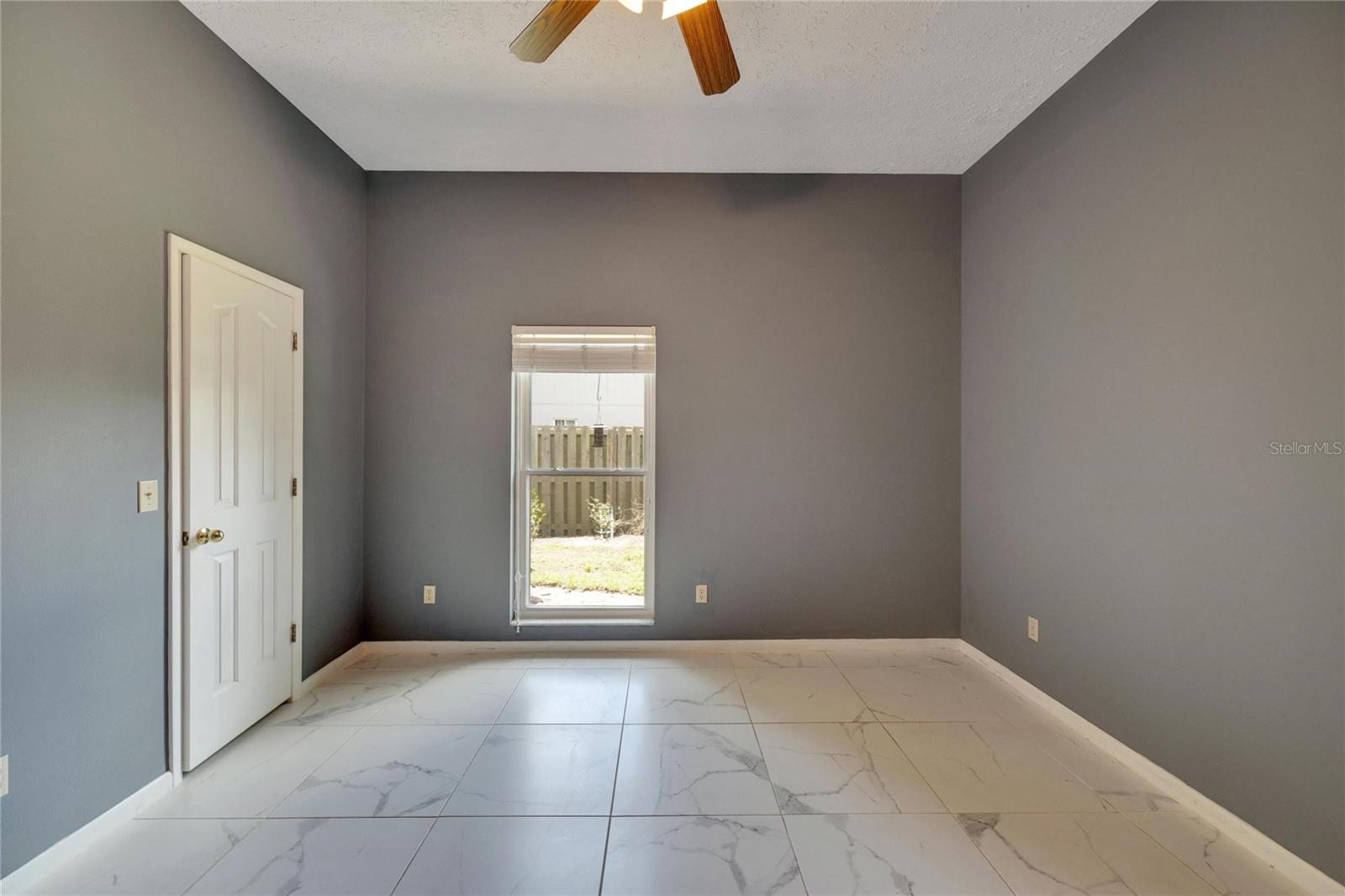 Image 50 of 59 For 18006 Clear Lake Dr