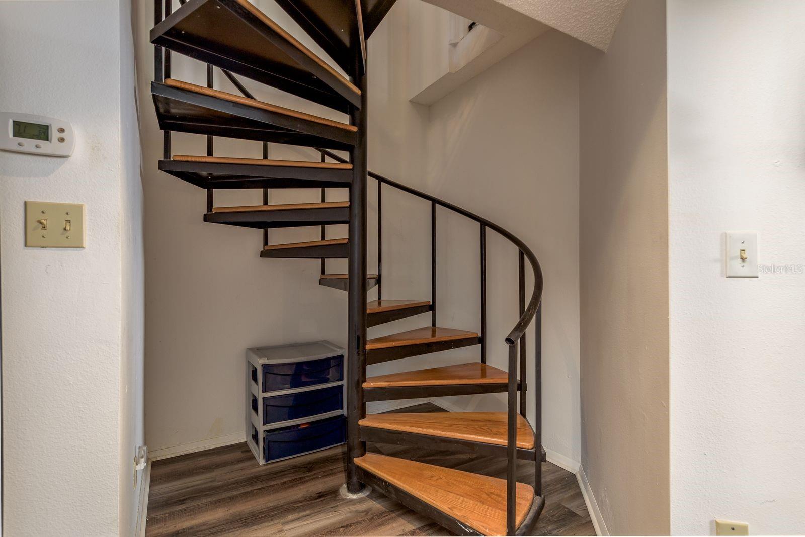 Image 19 of 46 For 602 Lime Avenue 203