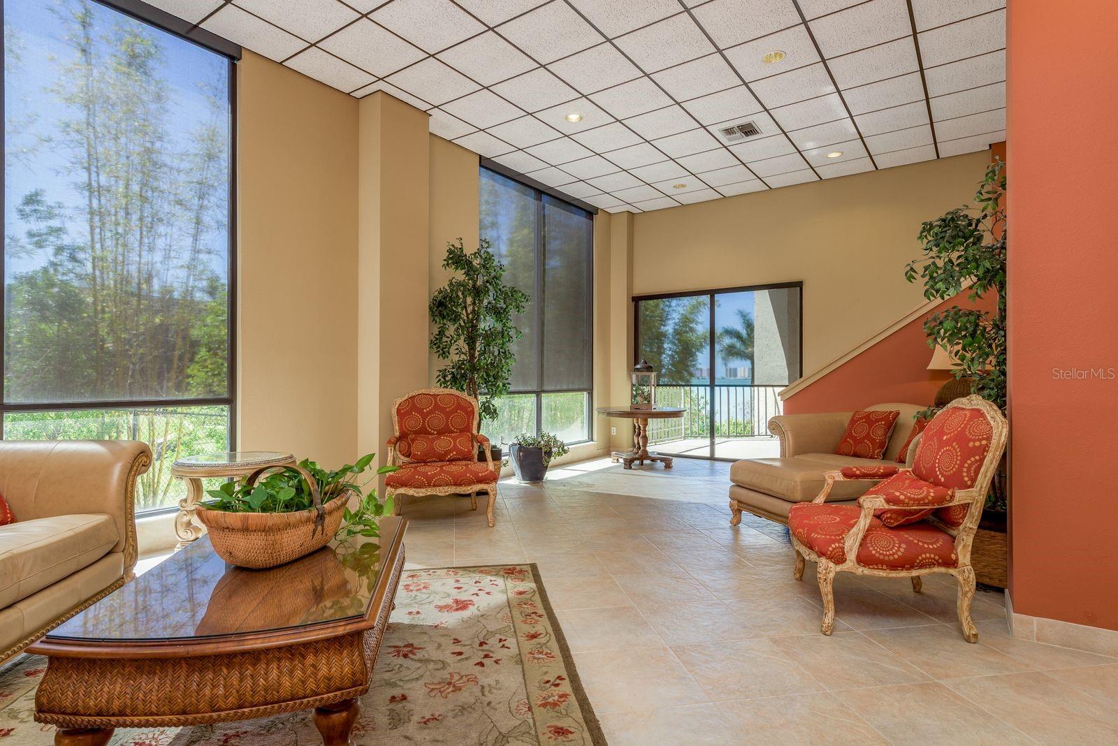 Image 29 of 46 For 602 Lime Avenue 203