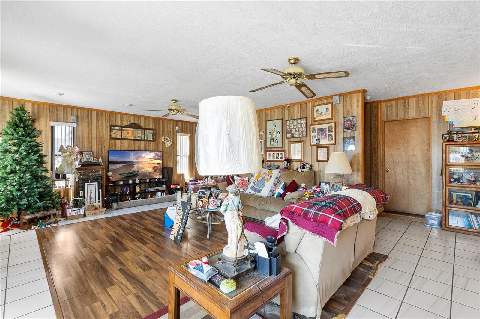 Image 5 of 25 For 3900 70th Street N