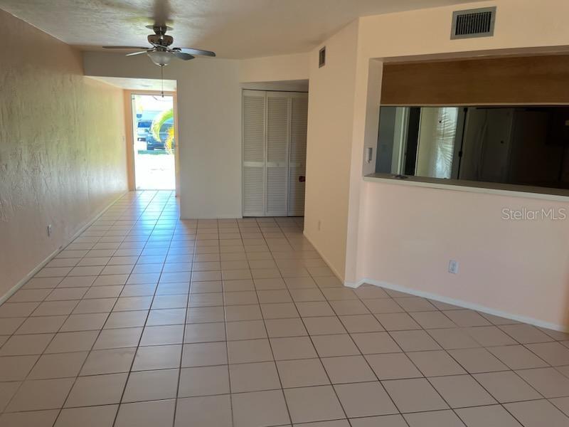 Image 2 of 21 For 9627 Eaton Gardens Lane 103