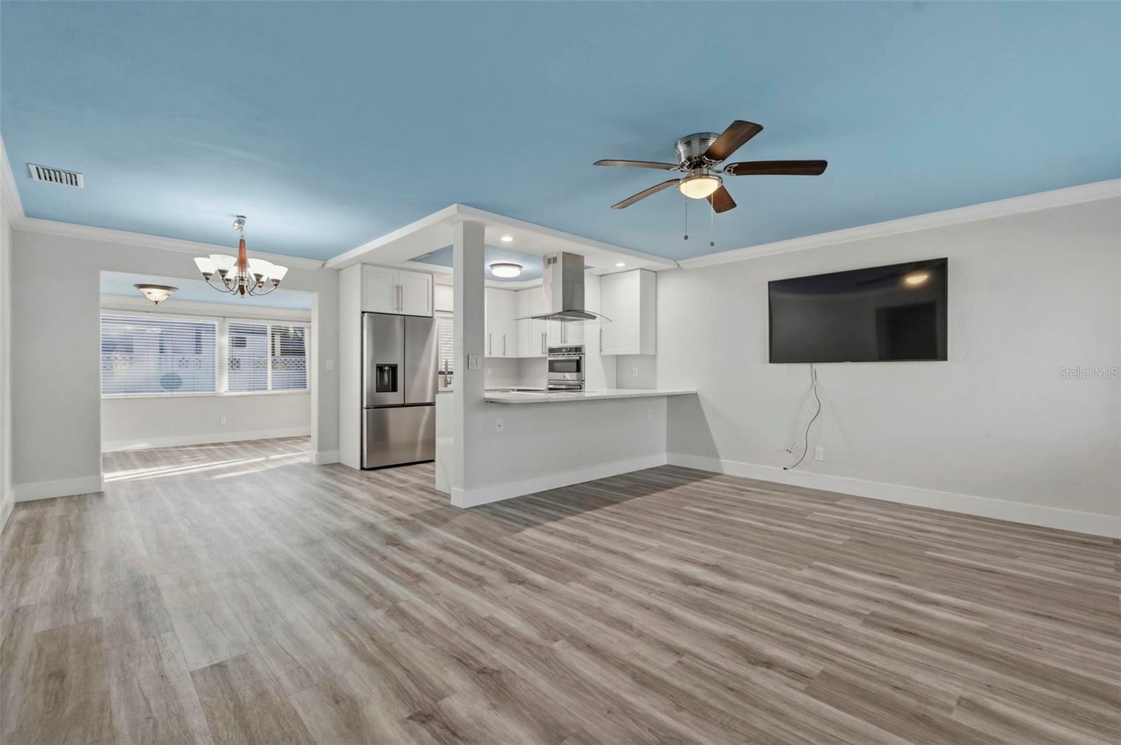 Image 10 of 45 For 58 Lido Drive