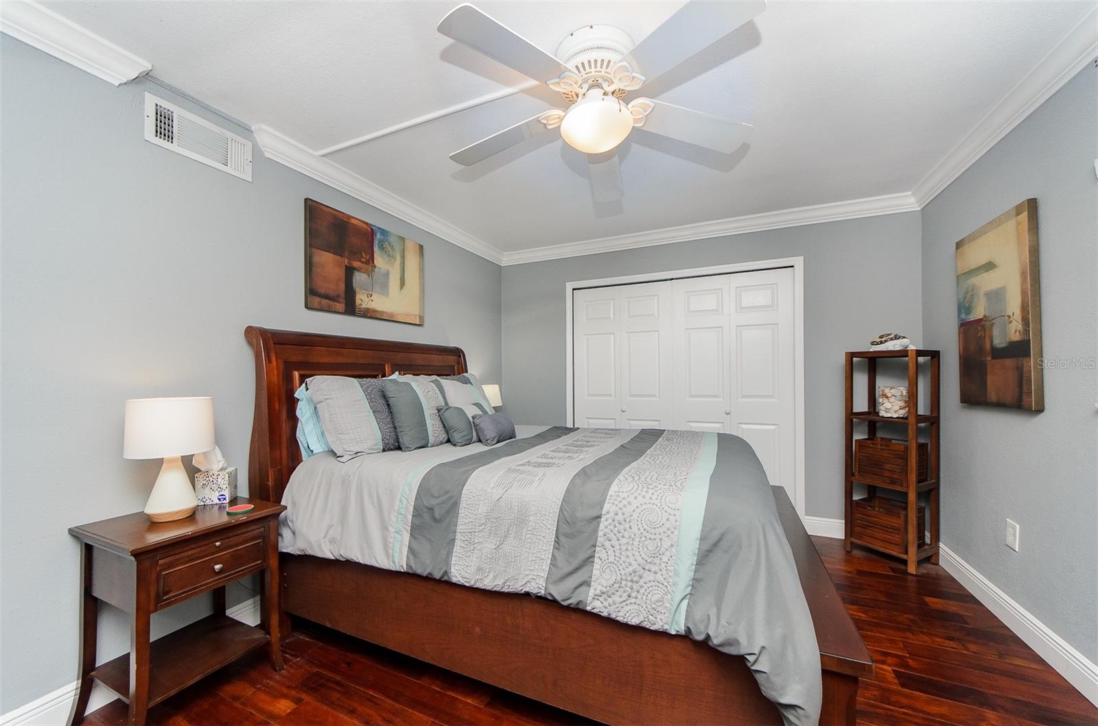 Image 19 of 53 For 1250 Gulf Boulevard 703