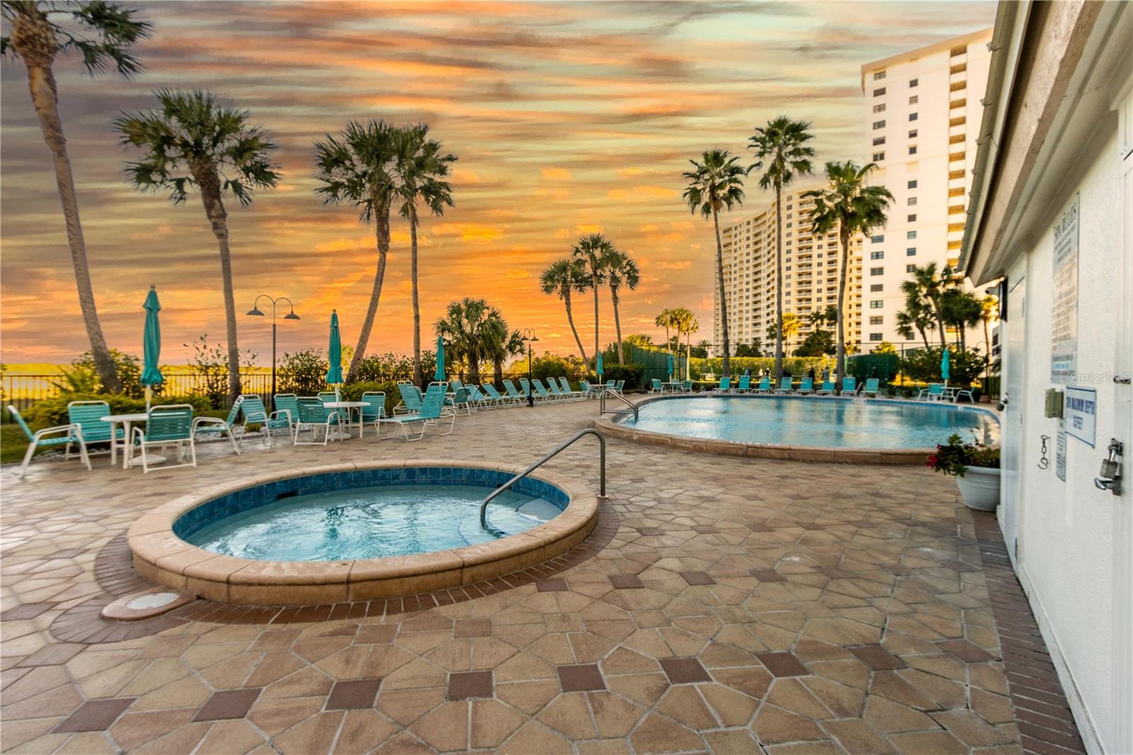 Image 2 of 53 For 1250 Gulf Boulevard 703