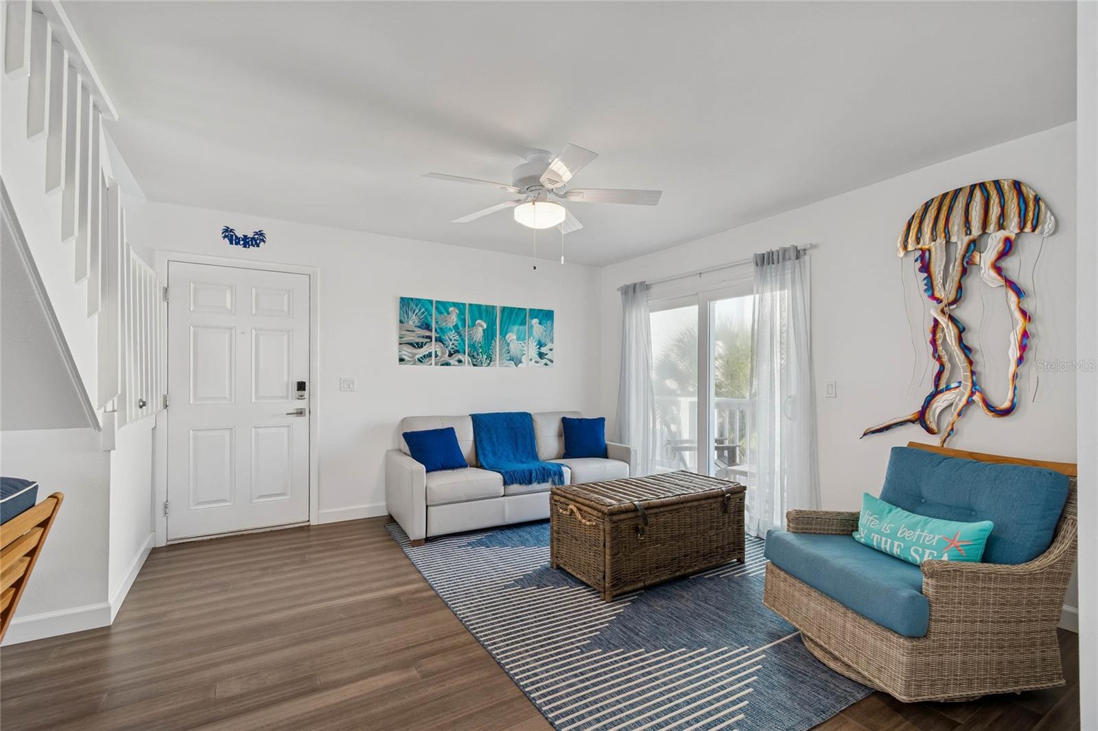 Image 15 of 53 For 8432 Gulf Boulevard