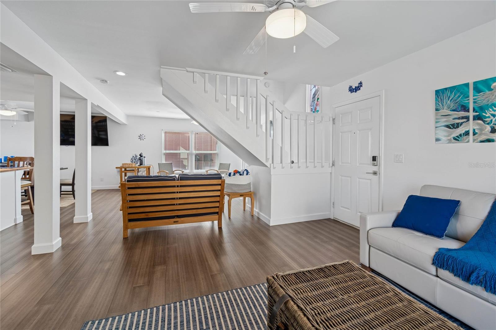 Image 16 of 53 For 8432 Gulf Boulevard