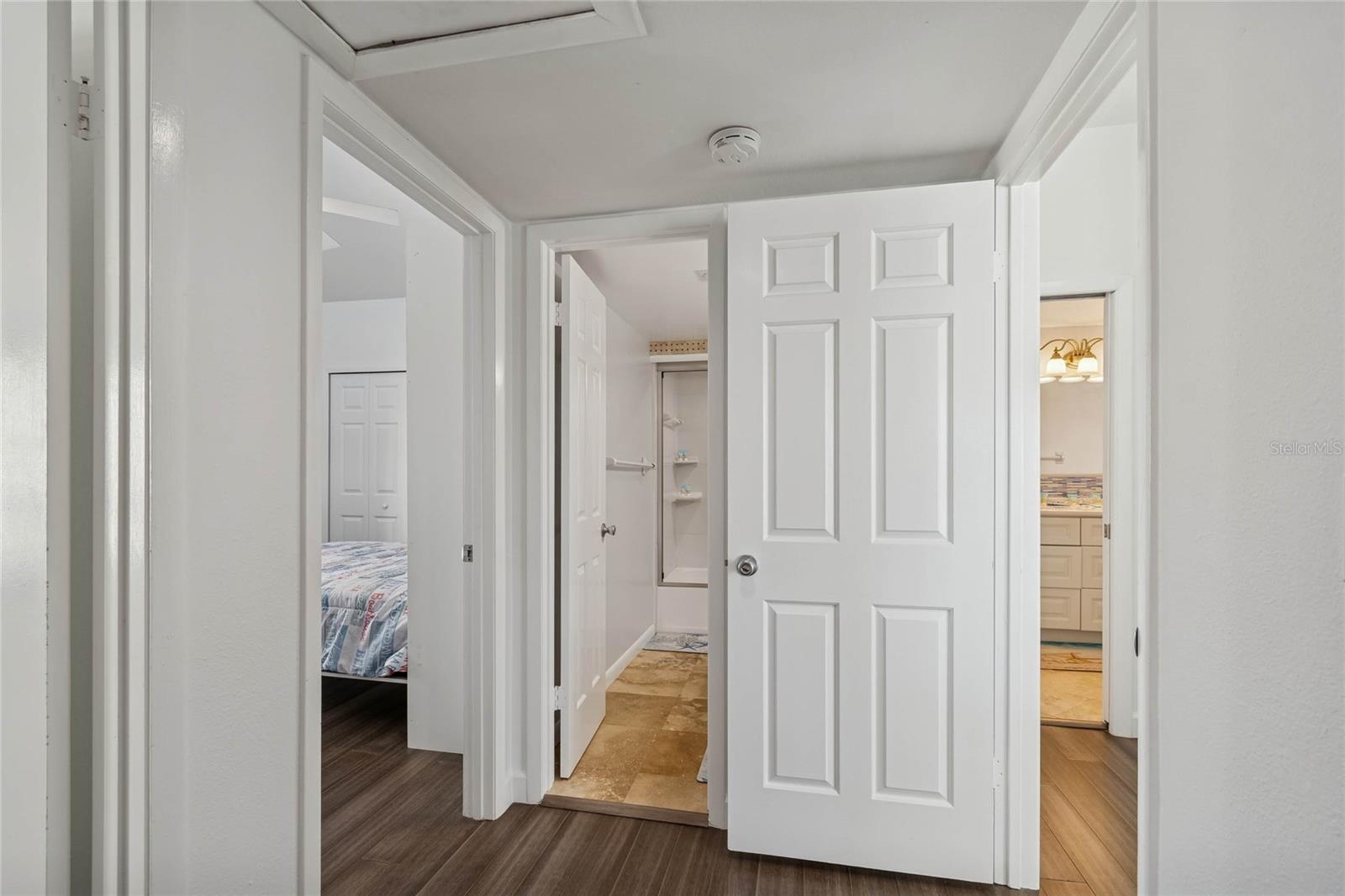 Image 37 of 53 For 8432 Gulf Boulevard