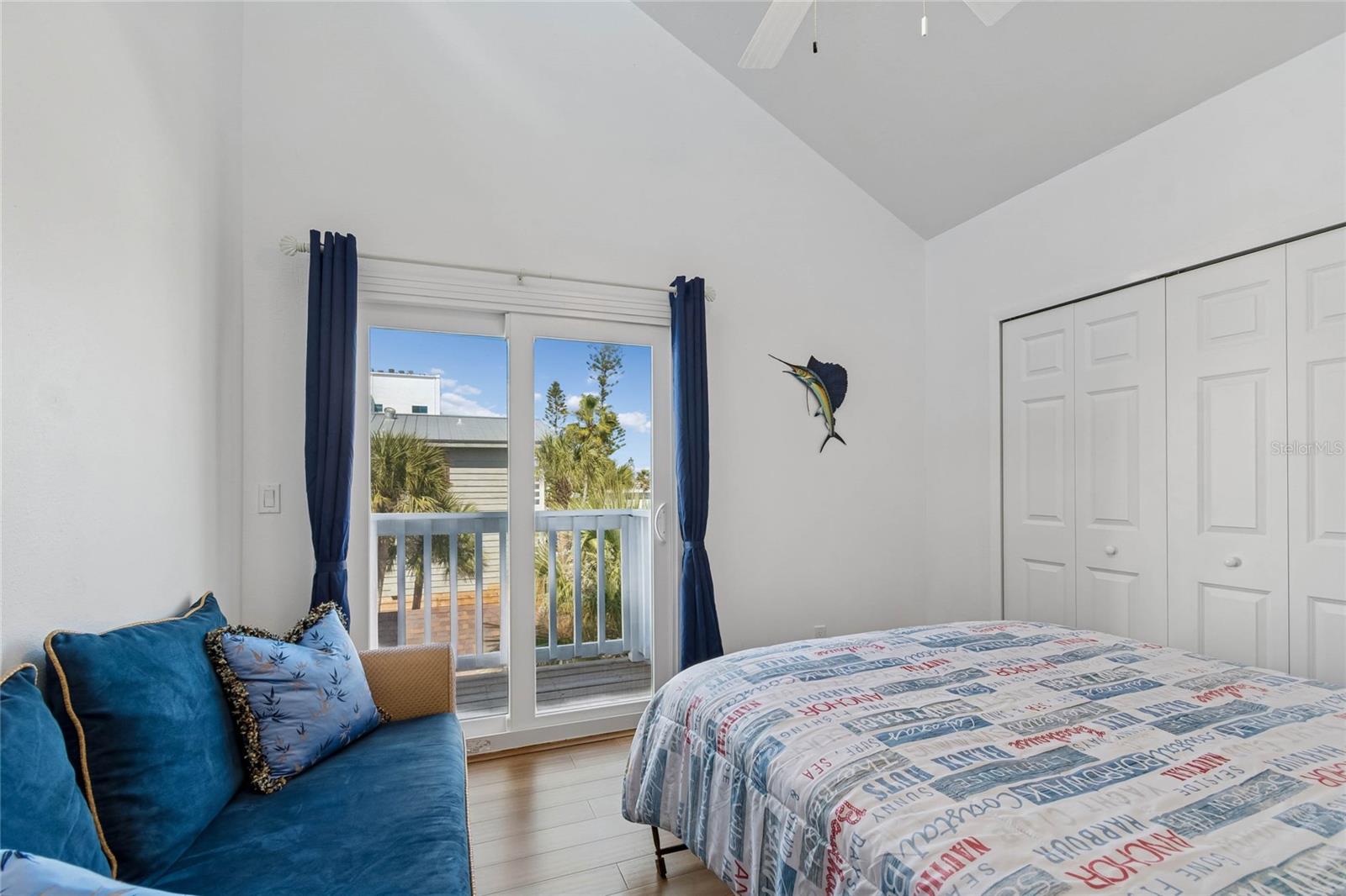 Image 40 of 53 For 8432 Gulf Boulevard