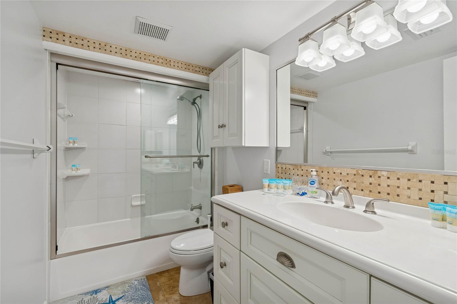 Image 41 of 53 For 8432 Gulf Boulevard