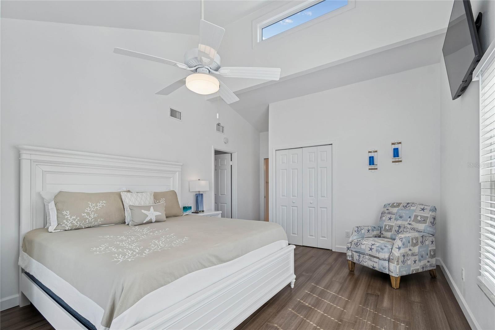 Image 47 of 53 For 8432 Gulf Boulevard