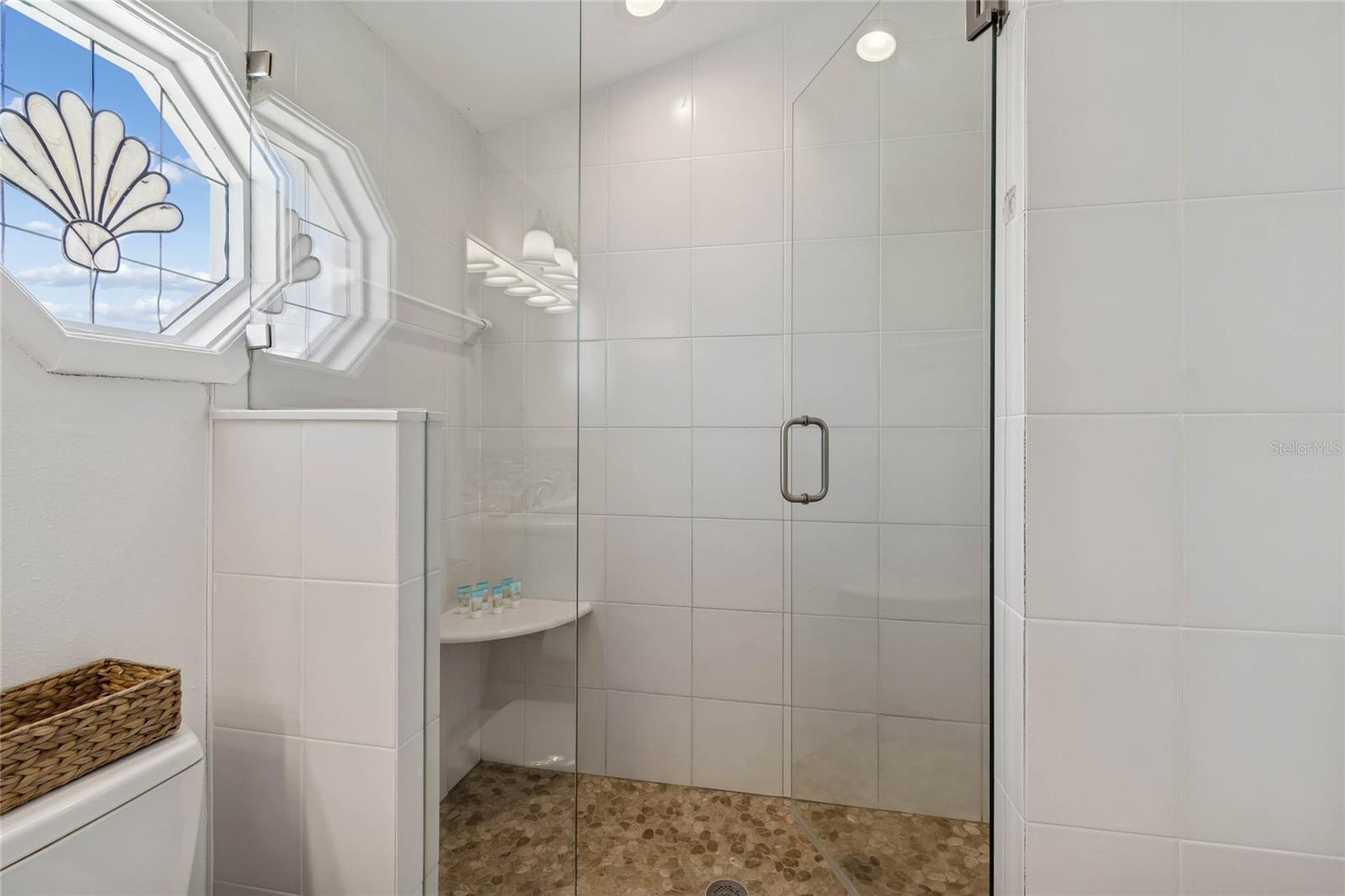 Image 50 of 53 For 8432 Gulf Boulevard