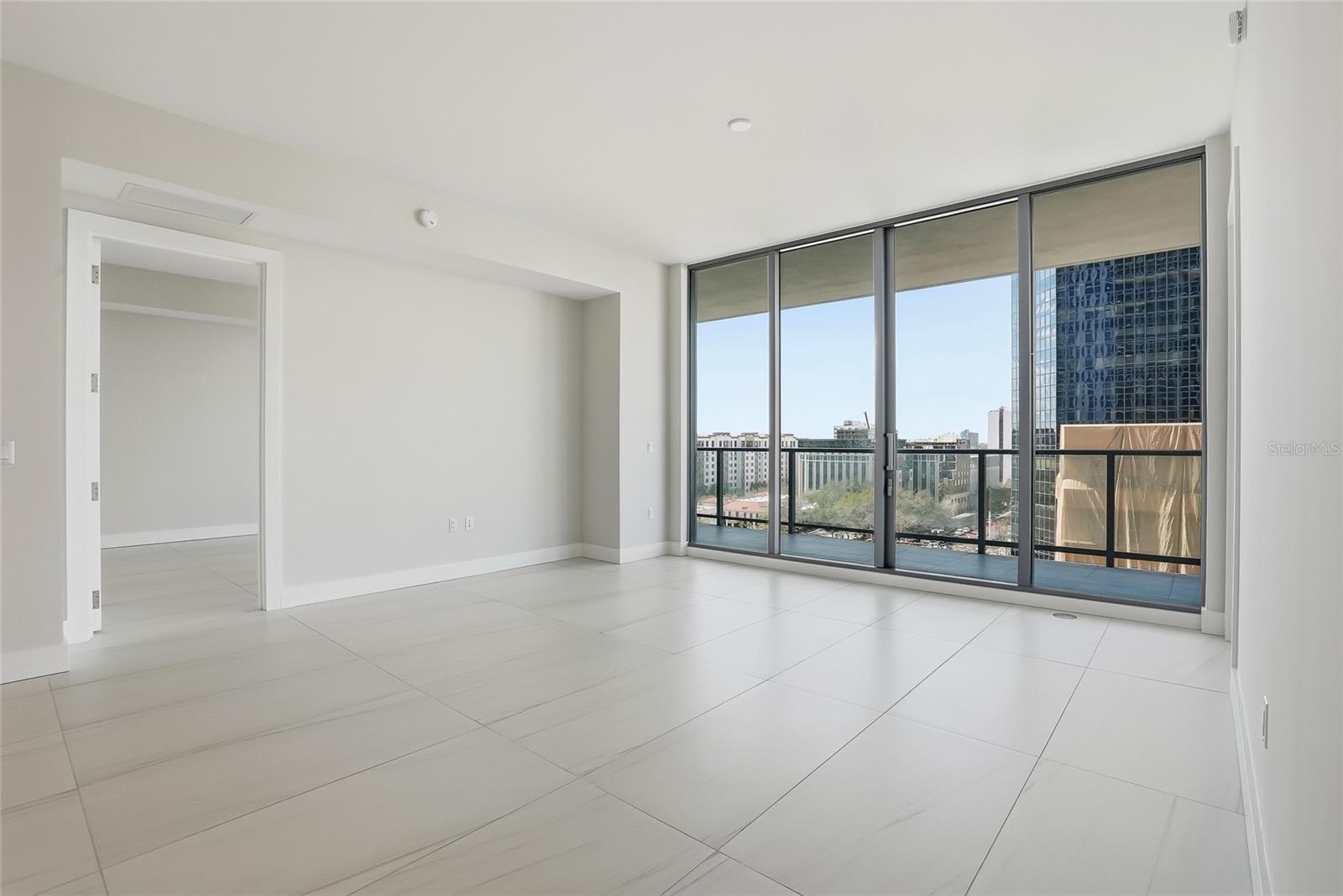 Image 17 of 72 For 275 1st Ave S 1008